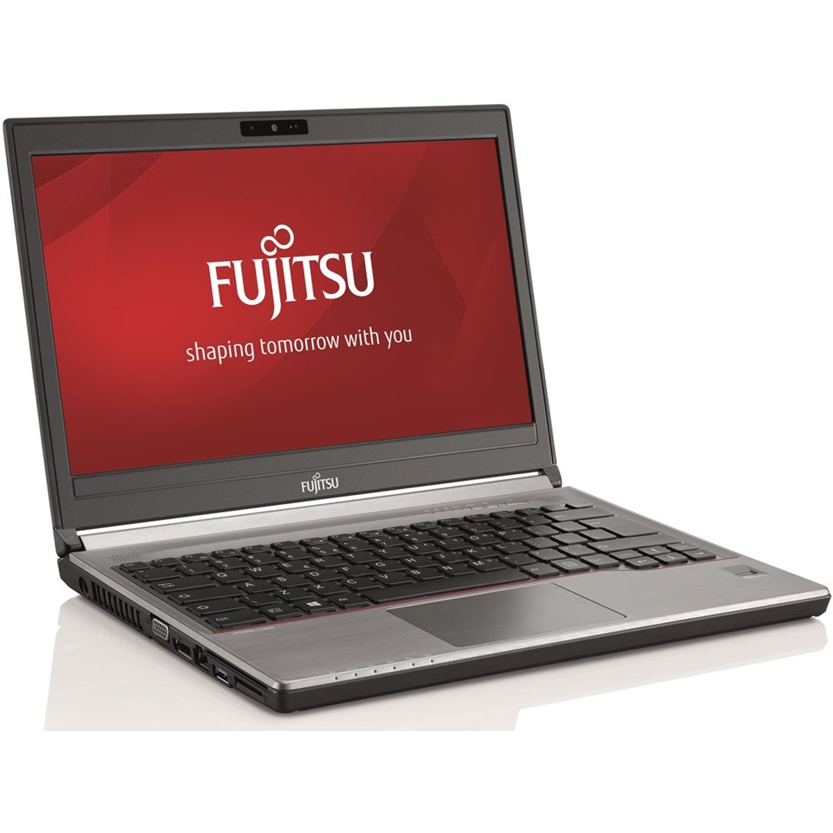 Fujitsu Lifebook E746 14 Zoll 1920x1080 Full HD Intel Core i5 256GB SSD 8GB Windows 10 Pro LTE inkl. Docking refurbished