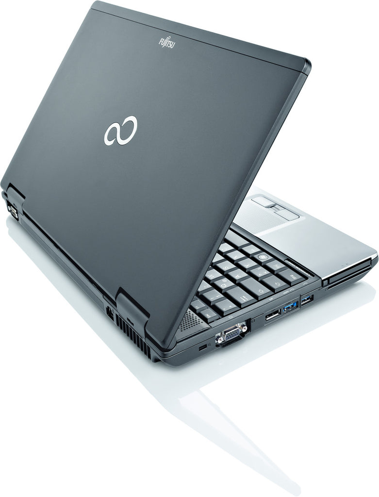 Fujitsu Lifebook E782 15,6 Zoll Intel Core i5 320GB 8GB Speicher